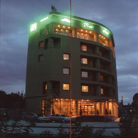 Rex Hotel Tulcea Esterno foto
