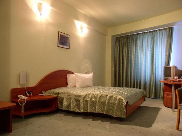 Rex Hotel Tulcea Esterno foto